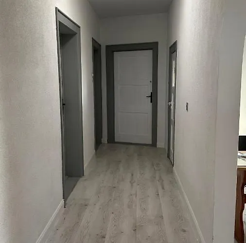 W Goldapi Guest house *