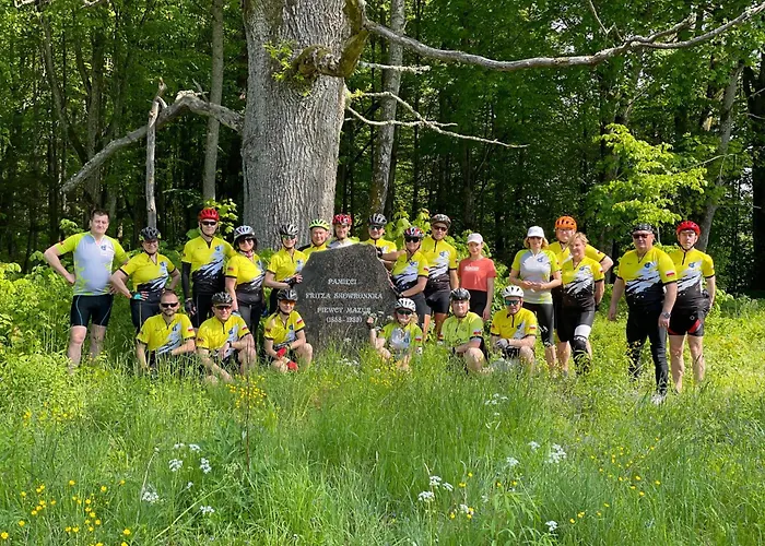 W Goldapi Guest house *